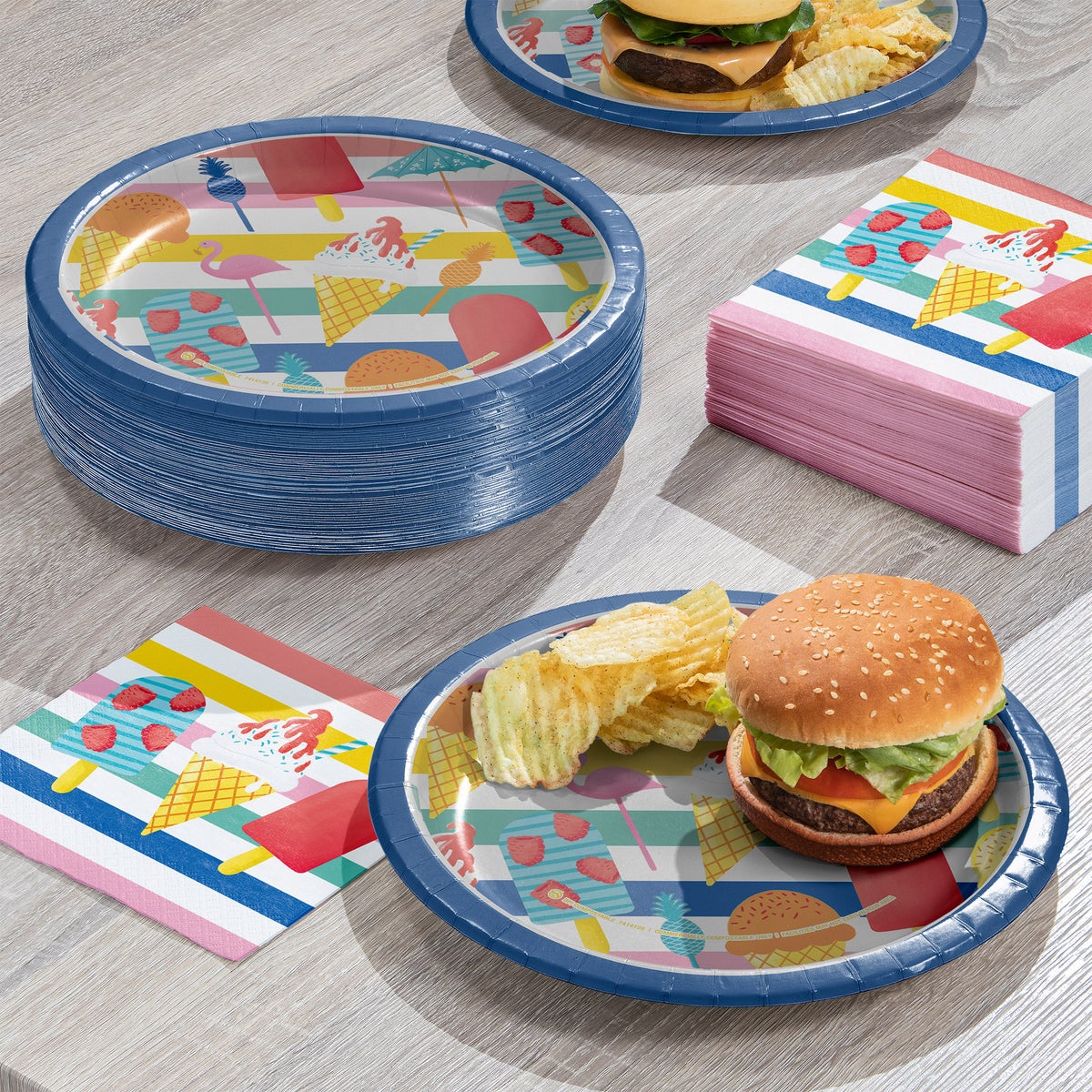 Microwave safe paper plate bundle for casual meals