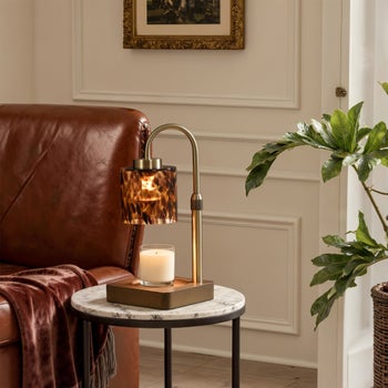 StyleCraft tortoise glass shade candle warmer lamp with antique brass finish