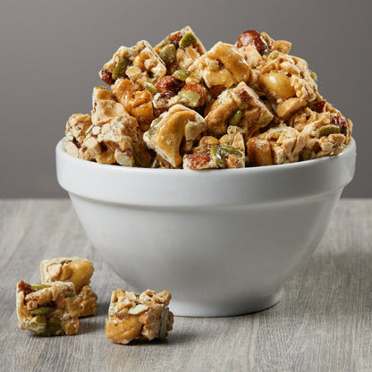Resealable bag of nut clusters