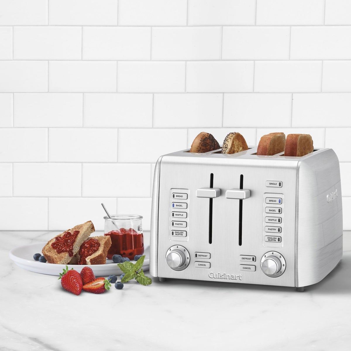 Cuisinart Custom Select 4-slice toaster front view