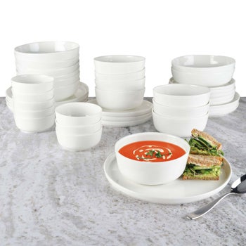 Mikasa Samantha 40-piece bone china dinnerware set