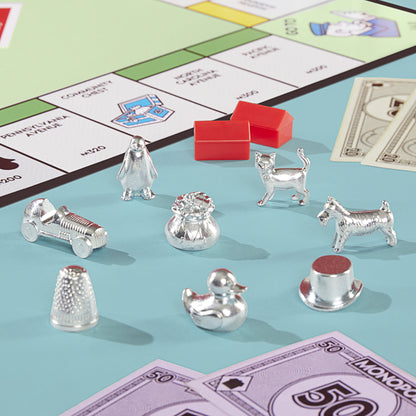 Monopoly Classic game with larger playing tokens