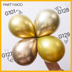 White and gold balloons for birthday decorations