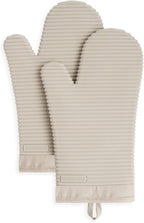 KitchenAid ribbed silicone oven mitt two-pack in Milkshake Tan