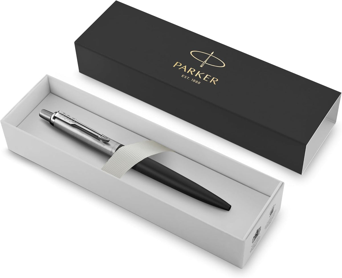 Matte black Parker Jotter XL writing pen detail