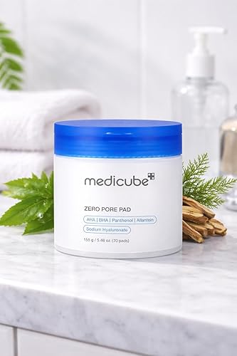 medicube Toner Pads Zero Pore Pad 2.0 | Dual-Textured Facial Pad for Exfoliation and Pore Care with 4.5% AHA Lactic Acid, 0.45% BHA Salicylic Acid | Ideal for All, Korean Skin Care, 70 Pads (1 Pack)