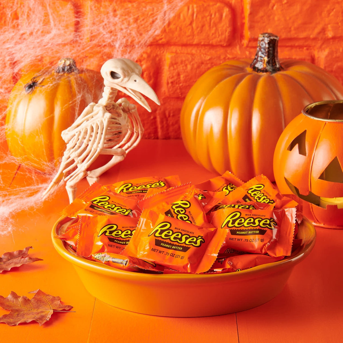 Reese's snack size candy for Halloween candy bowls