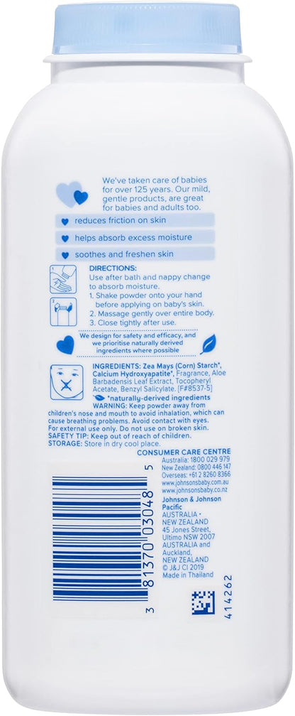 Johnson's Baby Cornstarch Baby Powder with Aloe and Vitamin E for Delicate Skin, Hypoallergenic, No Addded Parabens, and Dyes for Gentle Baby Skin Care, Baby Essentials, 1.5 oz