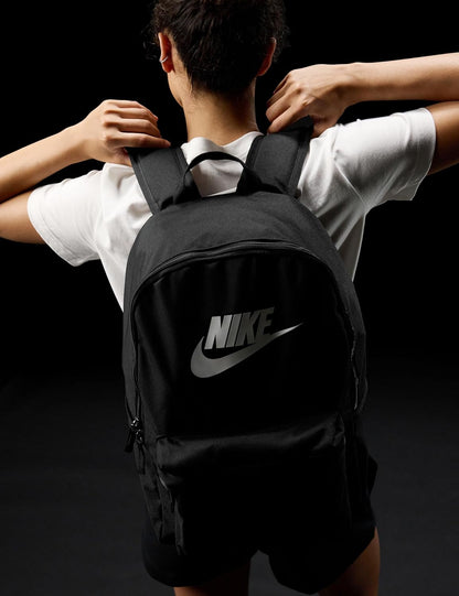 Nike casual daypack with zippered storage