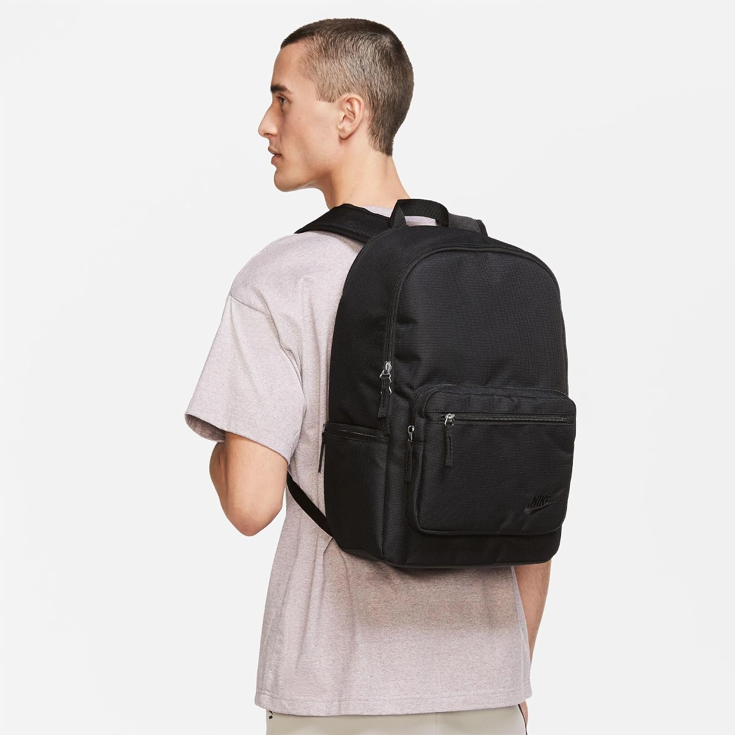 Nike DB3300-010 backpack side profile