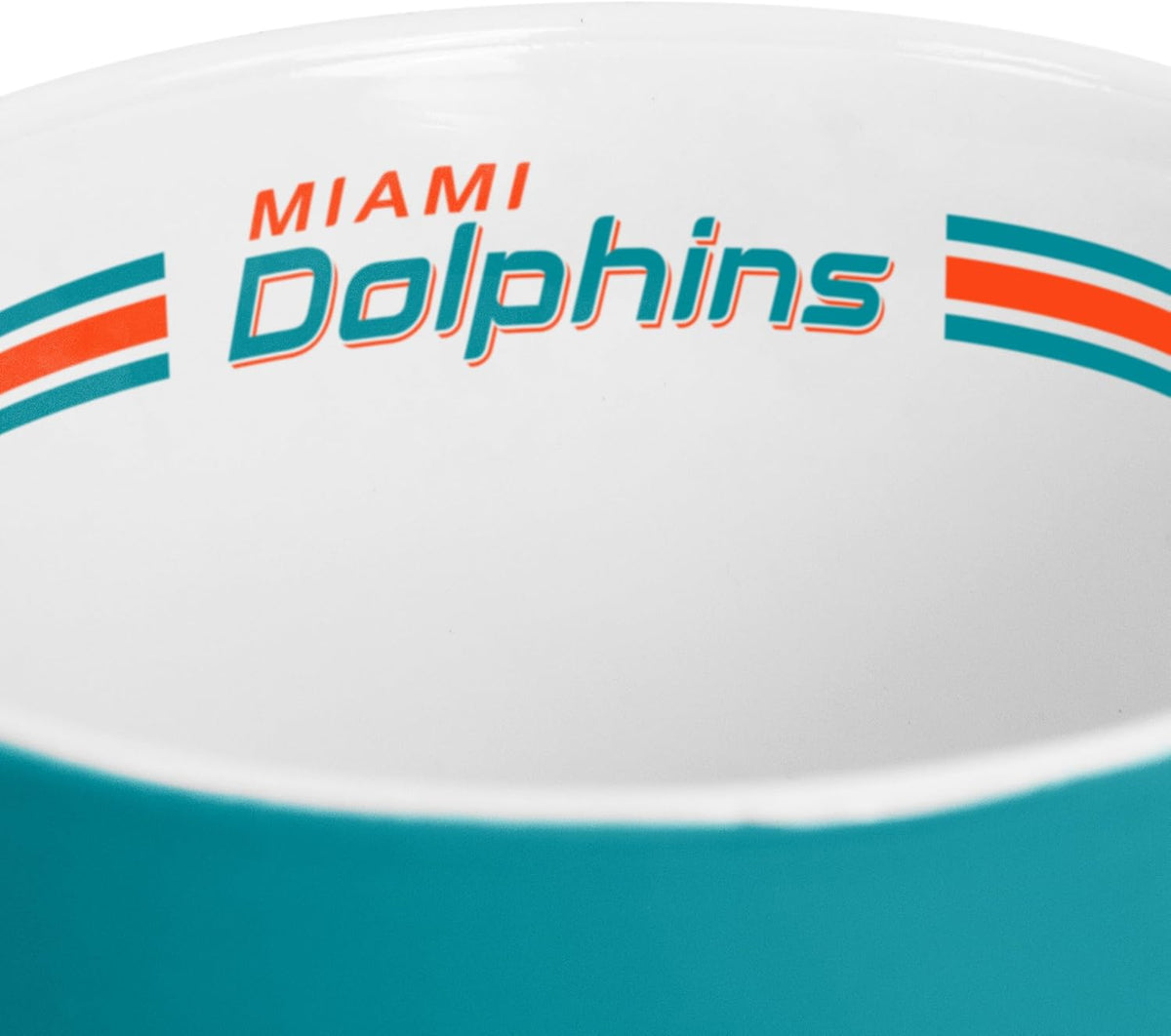 15-fluid-ounce Miami Dolphins team coffee mug