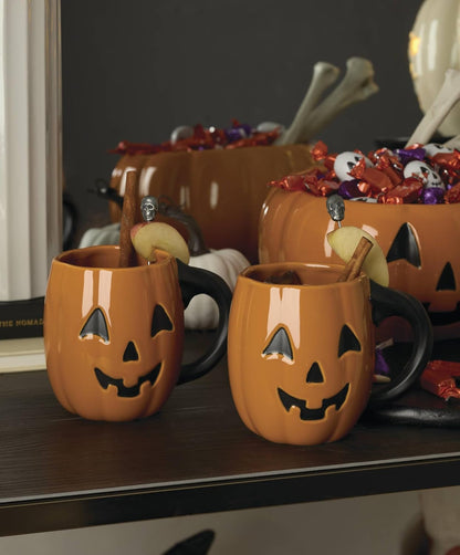Seasonal Lenox mug set for fall entertaining