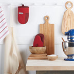 KitchenAid mini oven mitts for handling hot cookware