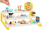 Mini animal habitat collectible with surprise figures