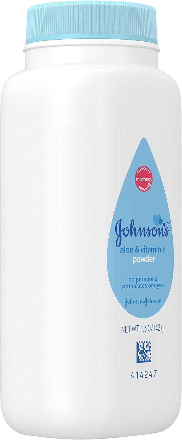 Johnson's Baby Cornstarch Baby Powder with Aloe and Vitamin E for Delicate Skin, Hypoallergenic, No Addded Parabens, and Dyes for Gentle Baby Skin Care, Baby Essentials, 1.5 oz