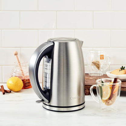 Cuisinart electric tea kettle with swivel base
