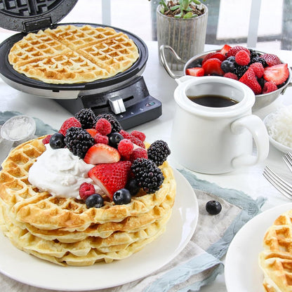 Stainless steel waffle iron for breakfast