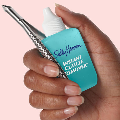 Instant cuticle remover for at-home manicure prep