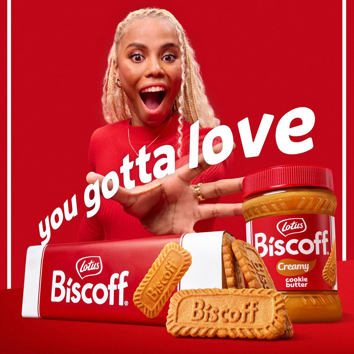Biscoff caramelized cookies for coffee breaks and snacking