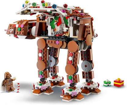 LEGO Star Wars Christmas building toy with 697 pieces