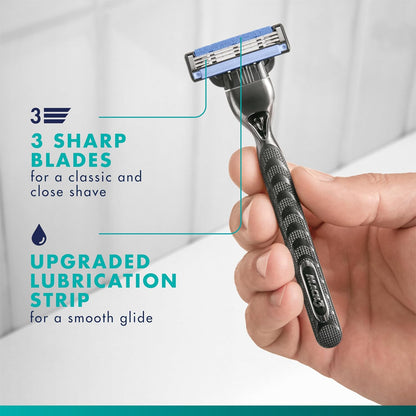 Three blade Gillette Mach3 razor refill pack