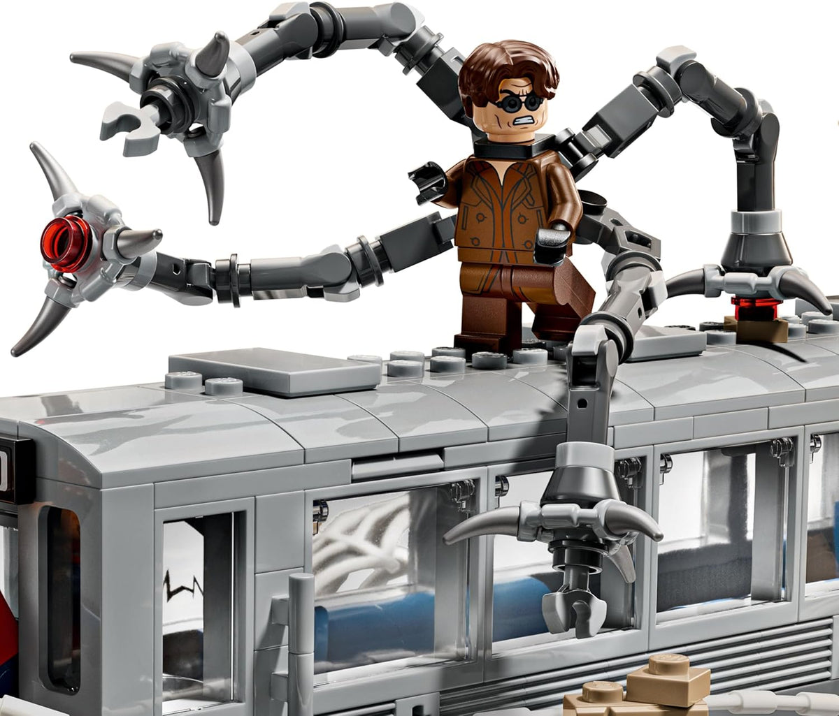 Marvel minifigures included in LEGO 76321 set