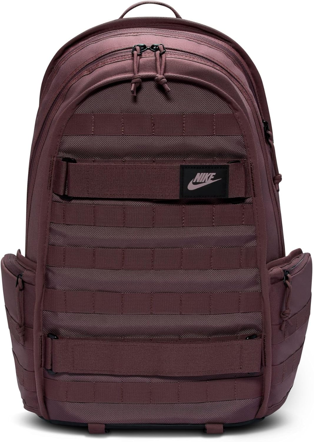Nike 26L casual daypack front view