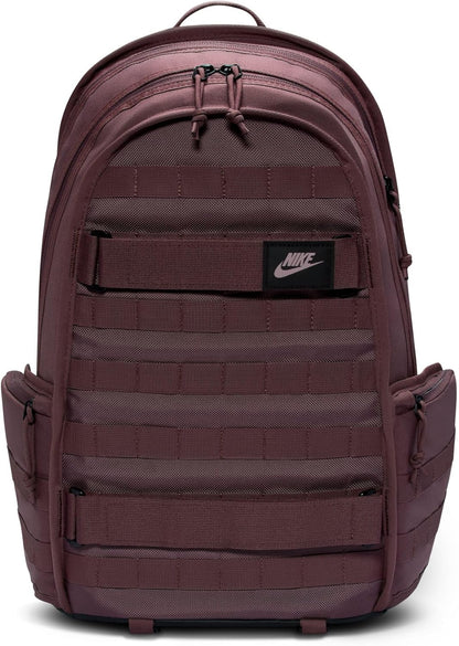 Nike 26L casual daypack front view