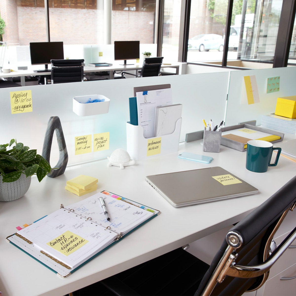 3x3 self-stick Post-it Notes in Canary Yellow