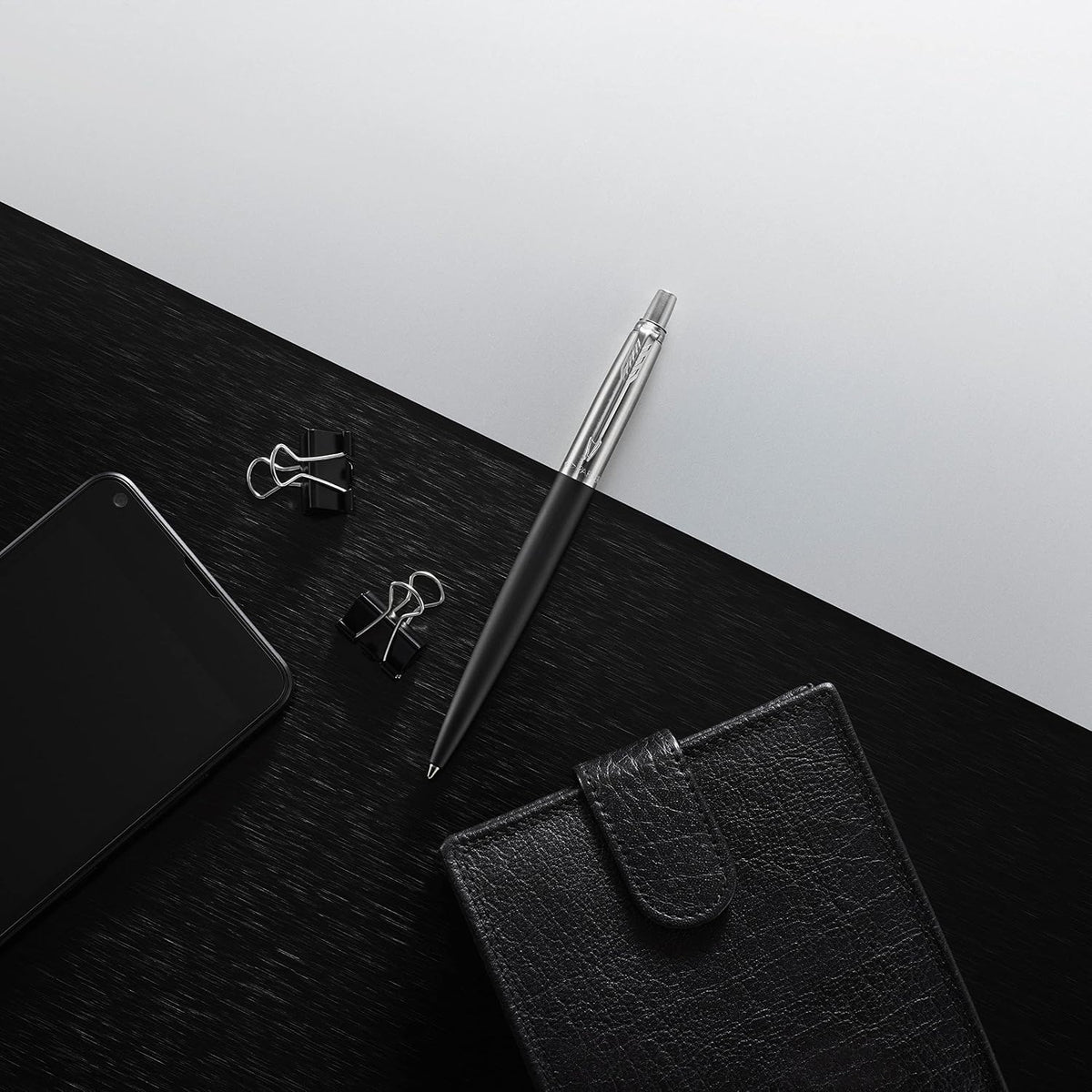 Parker Jotter professional writing pen in black