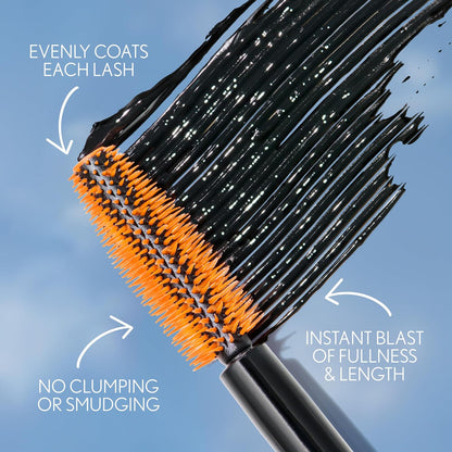 Bold black mascara for everyday makeup