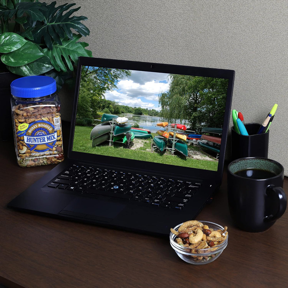 Southern Style Nuts Hunter Mix pantry snack bag