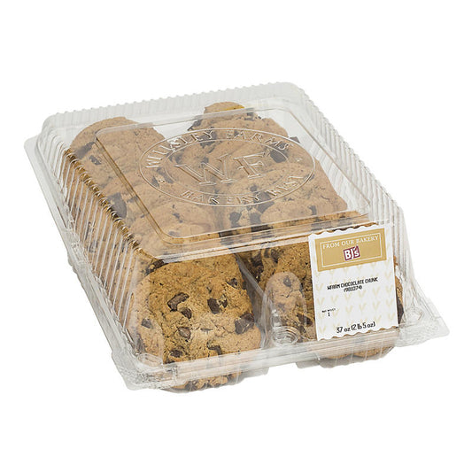 Chocolate chunk cookies by Wellsley Farms
