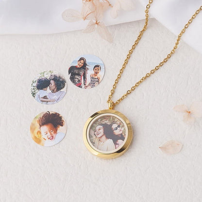 Anavia photo locket gift for a loved one
