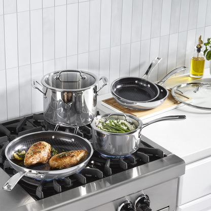 Cuisinart FusionPlus 6-quart stockpot with glass lid