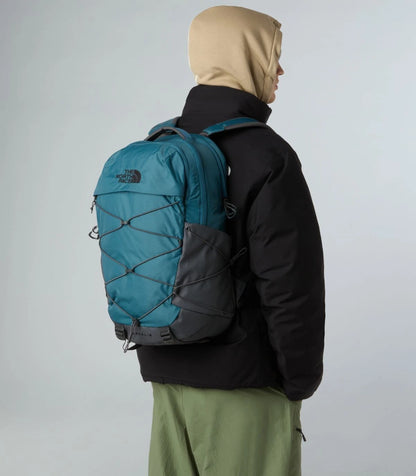 Spacious everyday backpack with protective compartments