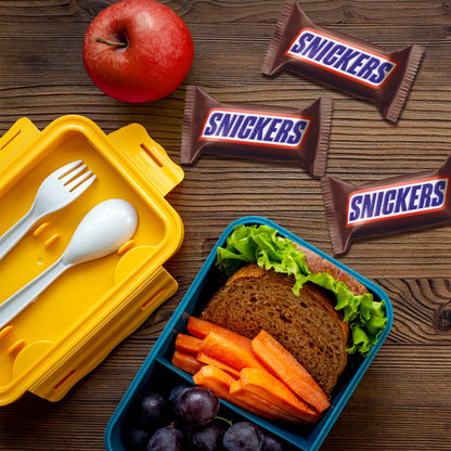 SNICKERS fun size bars for sharing
