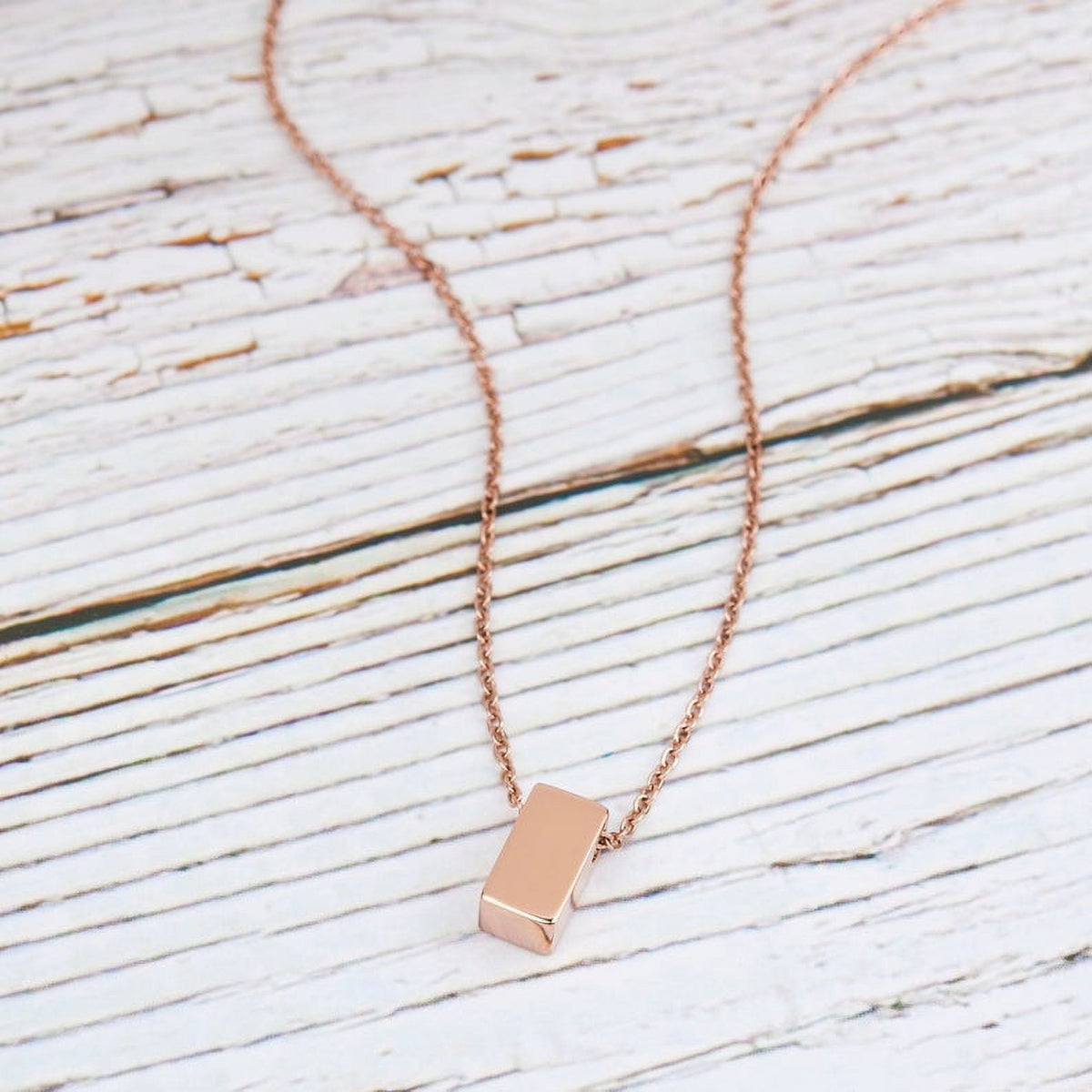 Anavia necklace and custom card gift set