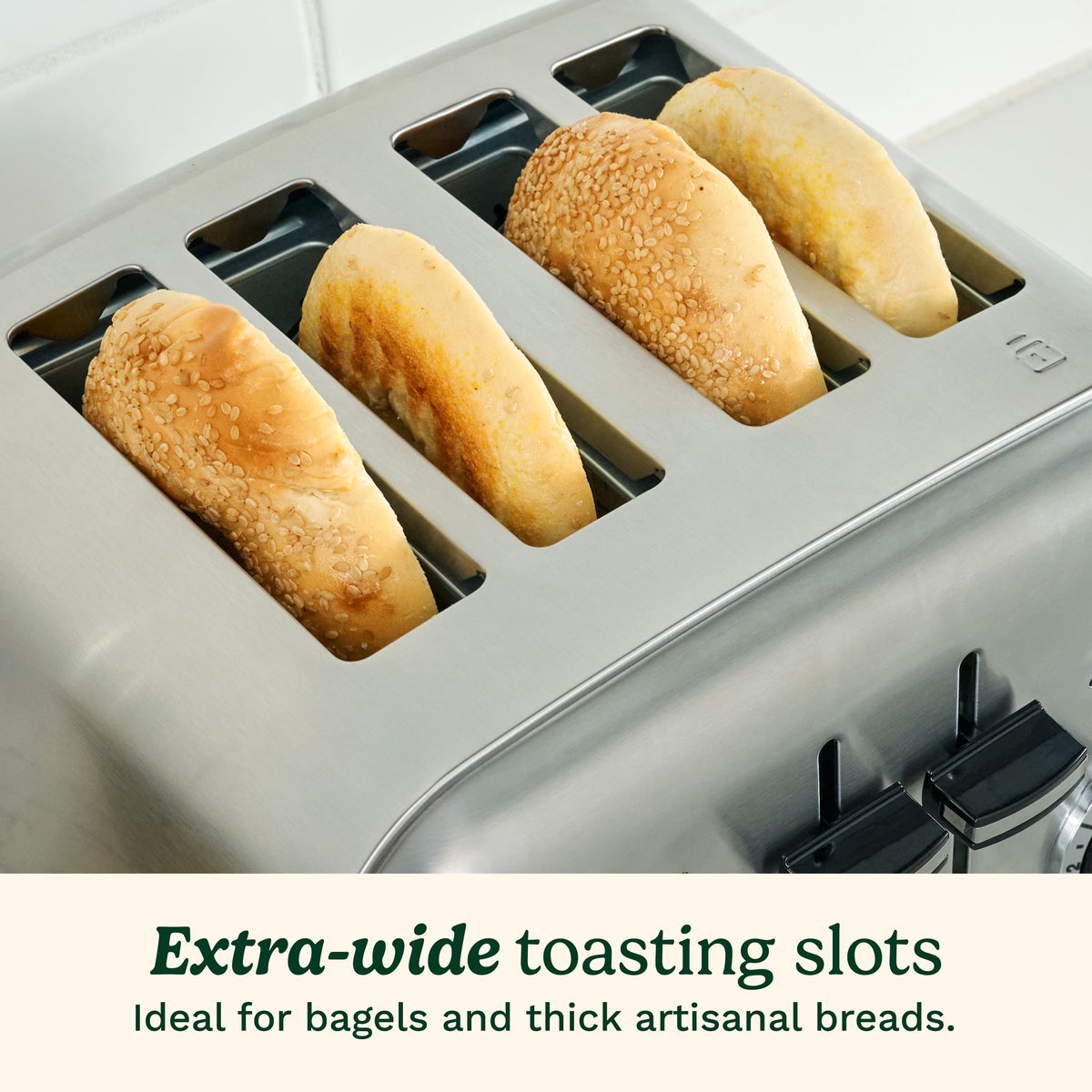 Cuisinart Metal Classic toaster with dual control panels