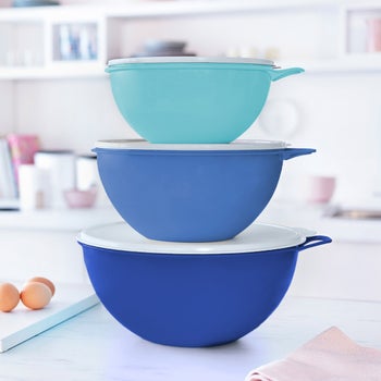 Tupperware 6-piece Thatsa Bowl Set in blue
