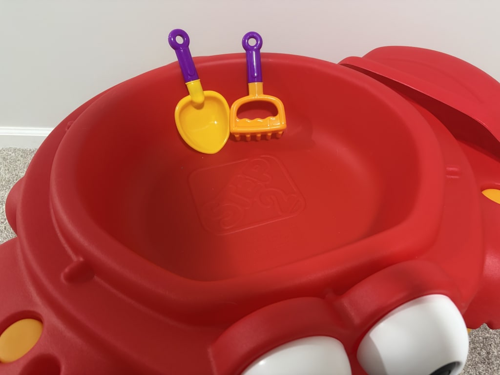 Crabbie sand table for indoor or outdoor play